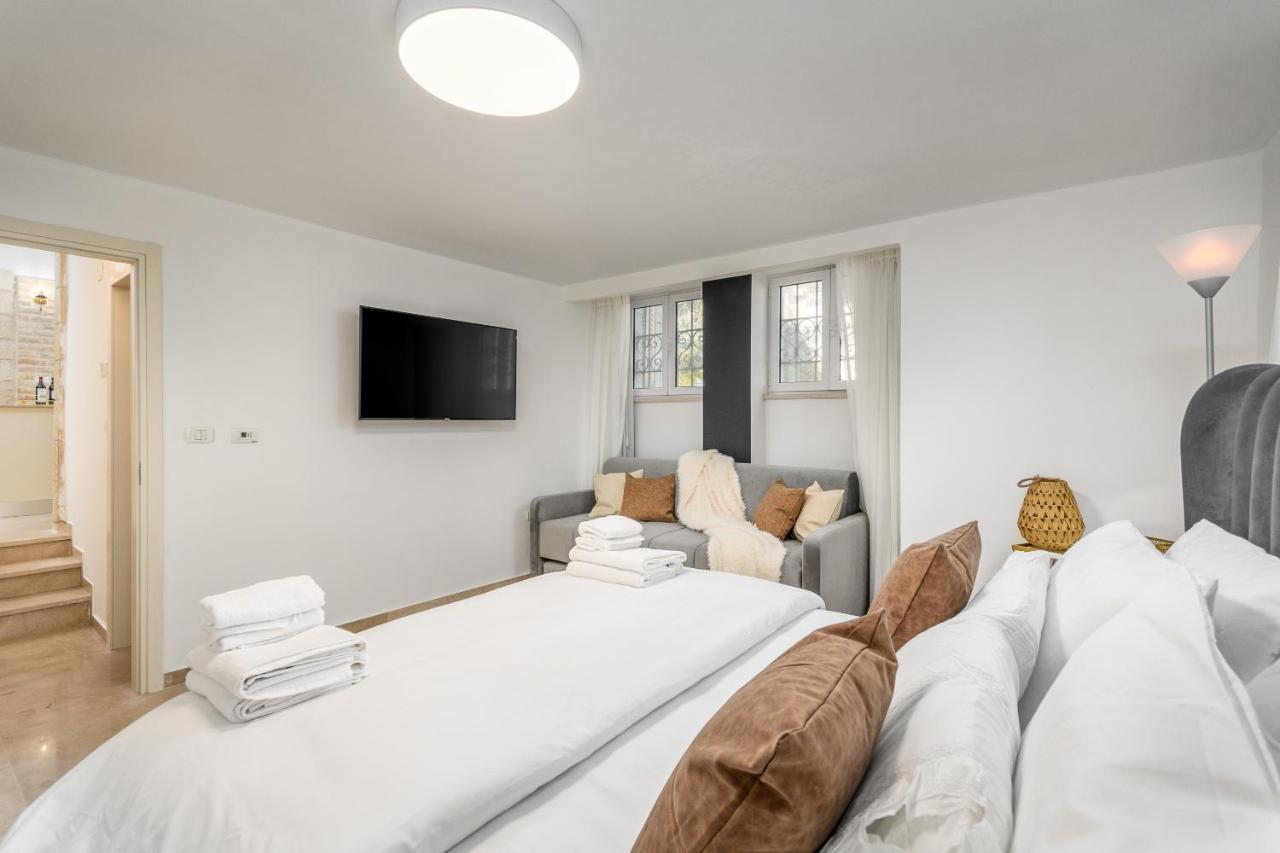 Nina Luxury Apartment Йерусалим Екстериор снимка